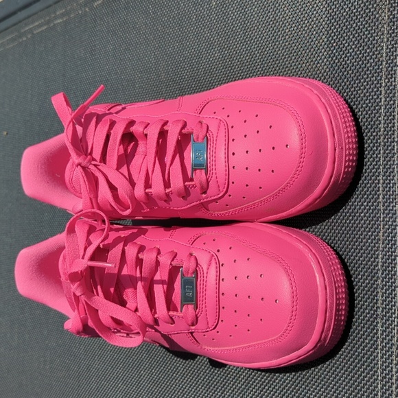 Nike Air Force 1 pink women's sneakers - Picture 1 of 8